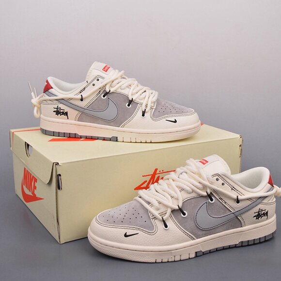 Nike SB Dunk Low Stussy Gray - Picture 1 of 9